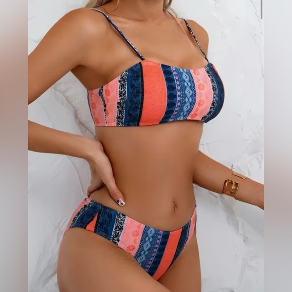 Striped Multicolor Bikini Set - Picture 5 of 10
